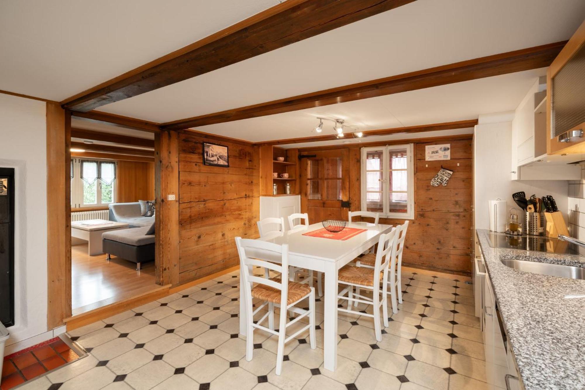 Cosy Swiss Appartement *